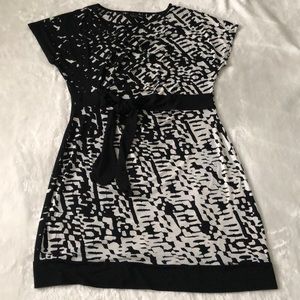 🔴 Ladies Alfani black&white pullover dress with tie at waist size Petite Large
